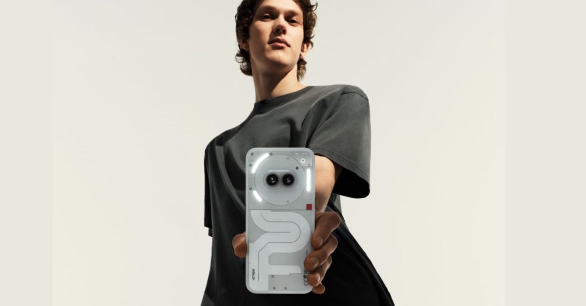 Nothing Phone (2a) vs Phone (2): cosa ambia?