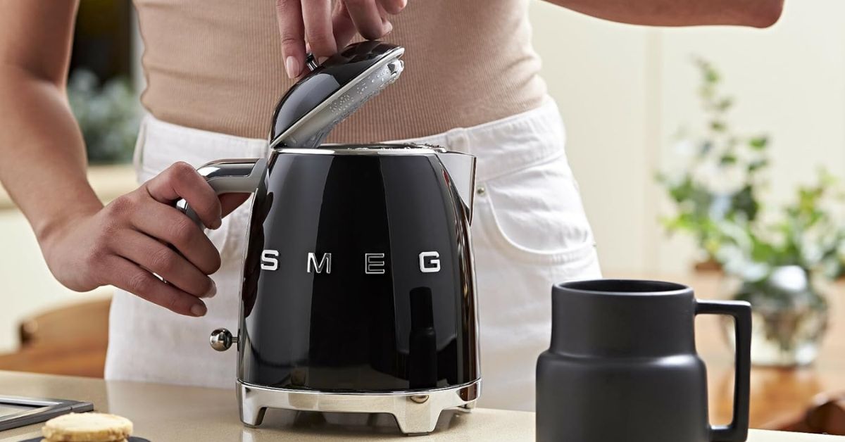 Bollitore elettrico in acciaio vs Bollitore elettrico in vetro: quale scegliere?