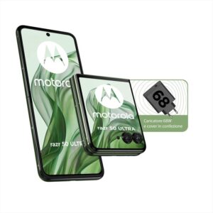 Un elegante smartphone Motorola Razr 50 Ultra di colore verde primavera è appoggiato su una superficie chiara, con un design pieghevole e un display luminoso visibile.