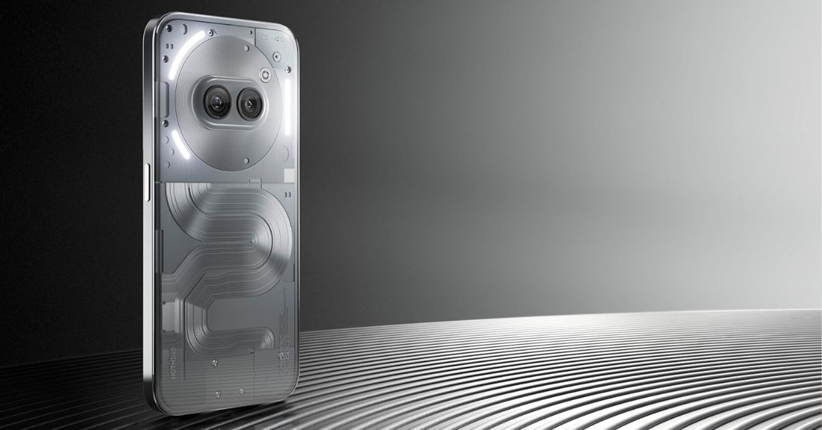 Nothing Phone (2a) vs Phone (2a) Plus: cosa cambia?