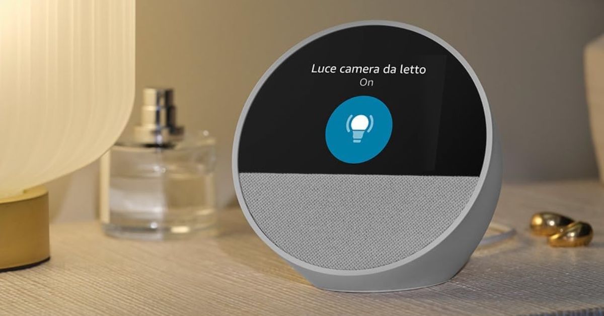 Recensione Amazon Echo Spot 2024: Eleganza, Privacy e Alexa