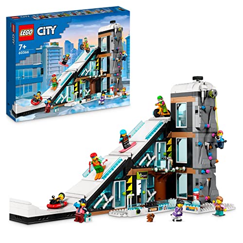 LEGO City Centro Sci e Arrampicata, Set Modulare da Costruire a 3 Livelli con Pista, Negozio Sport Invernali, Bar, Ascensore e 8 Minifigure, Giochi per Bambini e Bambine da 7 Anni, Idea Regalo 60366