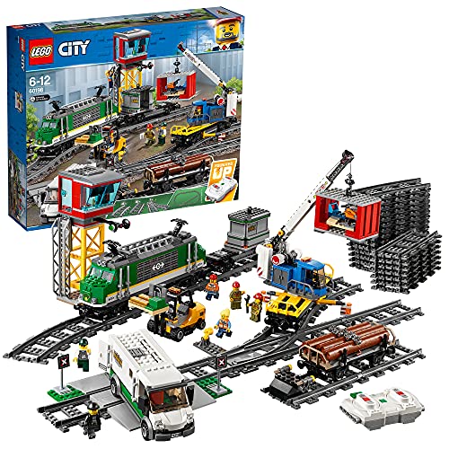 LEGO City Treno Merci, Giocattolo Telecomandato per Bambini e Bambine di 6-12 Anni con Locomotore Motorizzato con Bluetooth RC a 10 Velocità, 3 Carrozze, Binari, Minifigure e Accessori 60198
