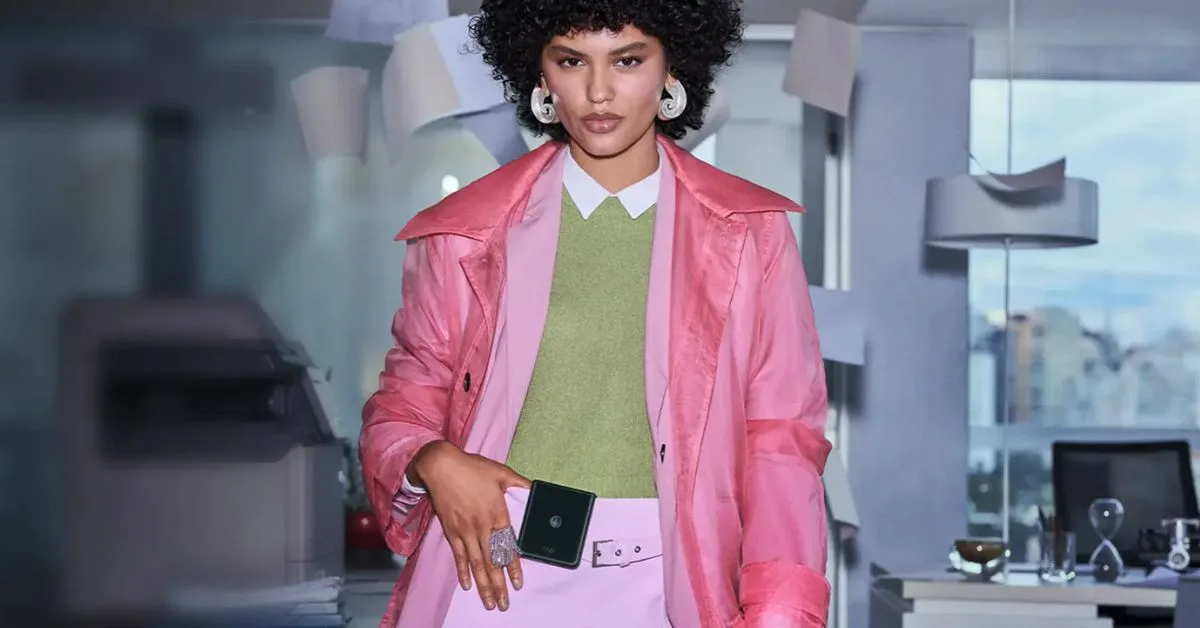 Smartphone pieghevole economico