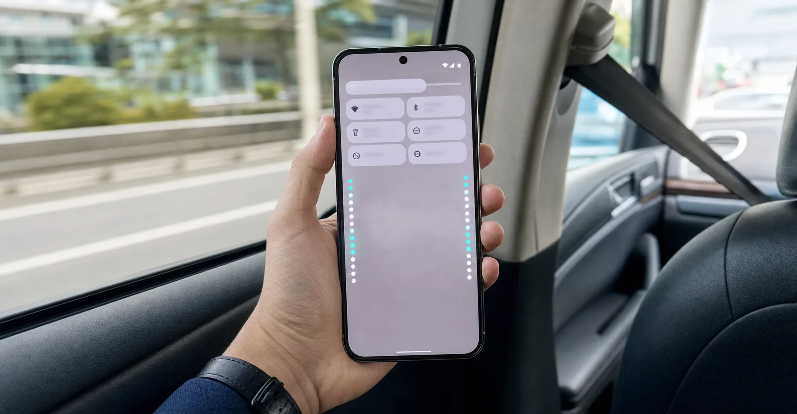 Immagine editoriale che rappresenta: Motion Assist arriva sui Pixel: Android 17 prova a rendere lo smartphone meno fastidioso in auto